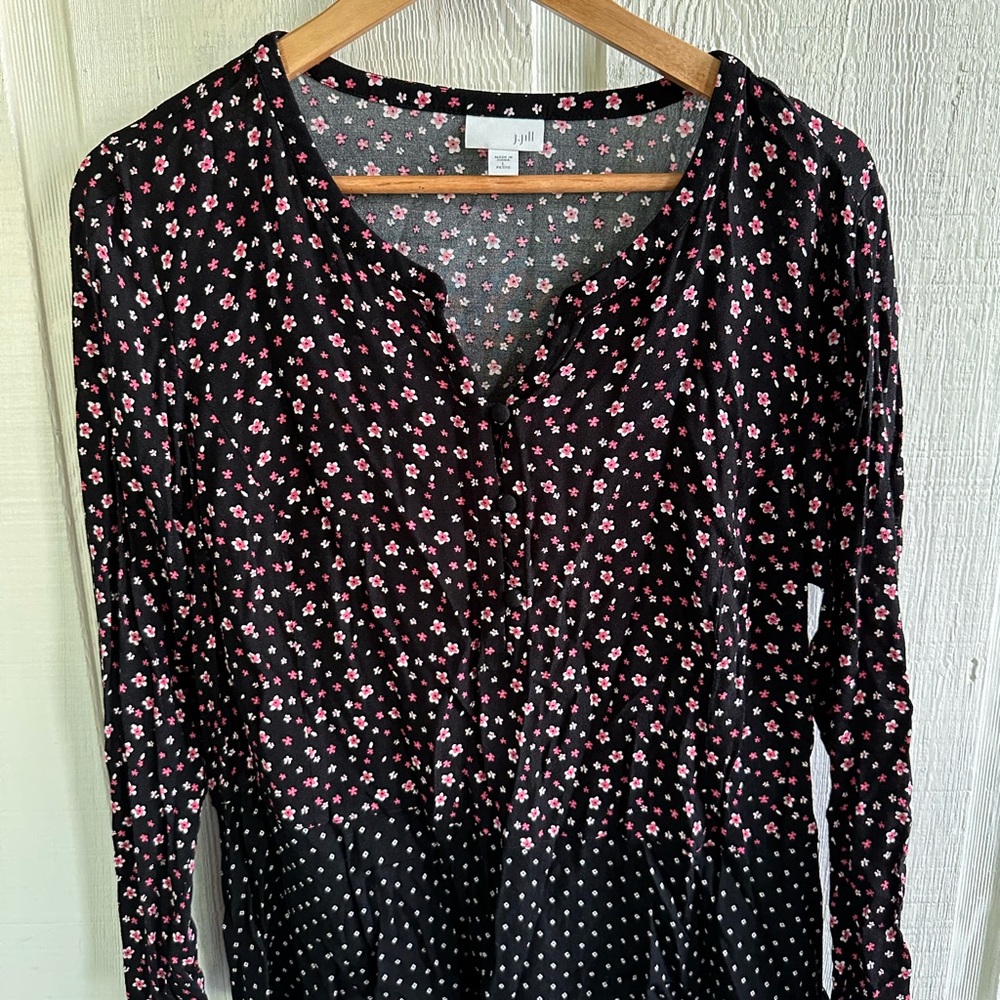 J.Jill Floral Black and Pink Long Sleeve Dark Casual Work Blouse
